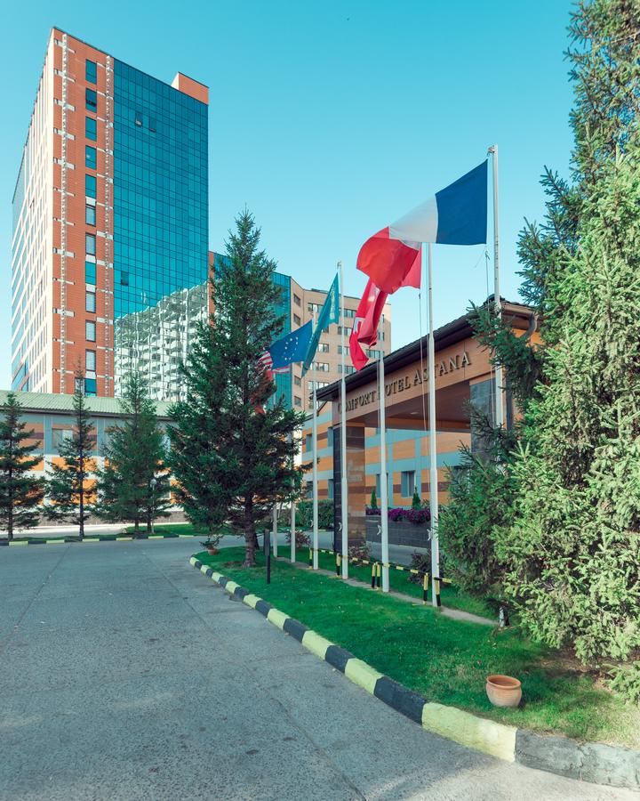 Отель Comfort Hotel Astana Нур-Султан-19