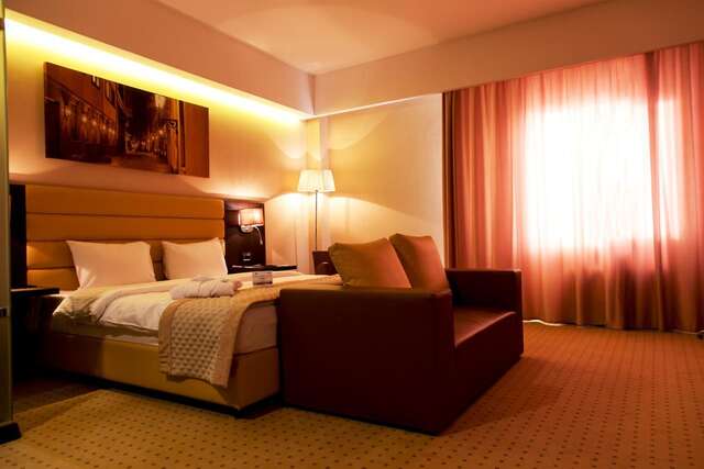 Отель Comfort Hotel Astana Нур-Султан-6