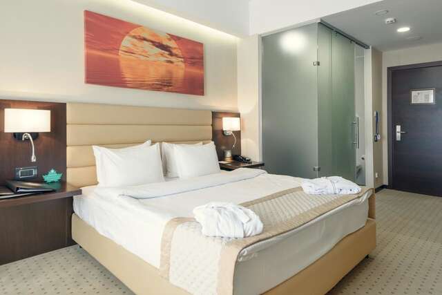 Отель Comfort Hotel Astana Нур-Султан-7